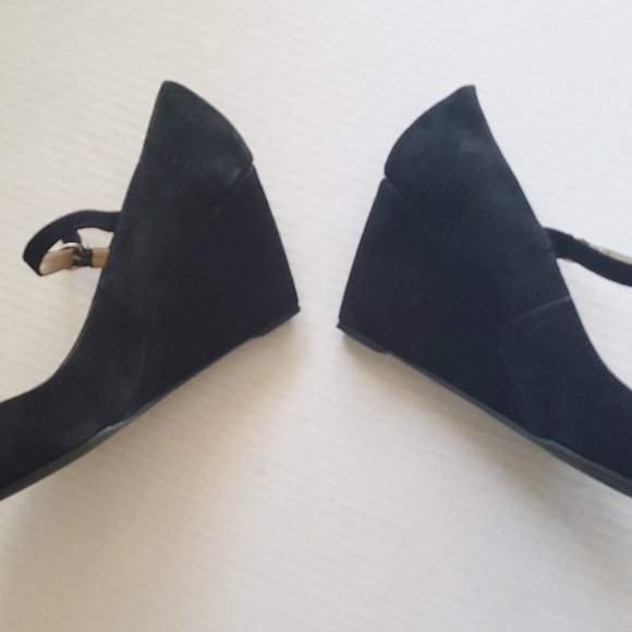 BANDOLINO PUMPS Sz 11 Suede 3.5" Wedge Black - Picture 3 of 5